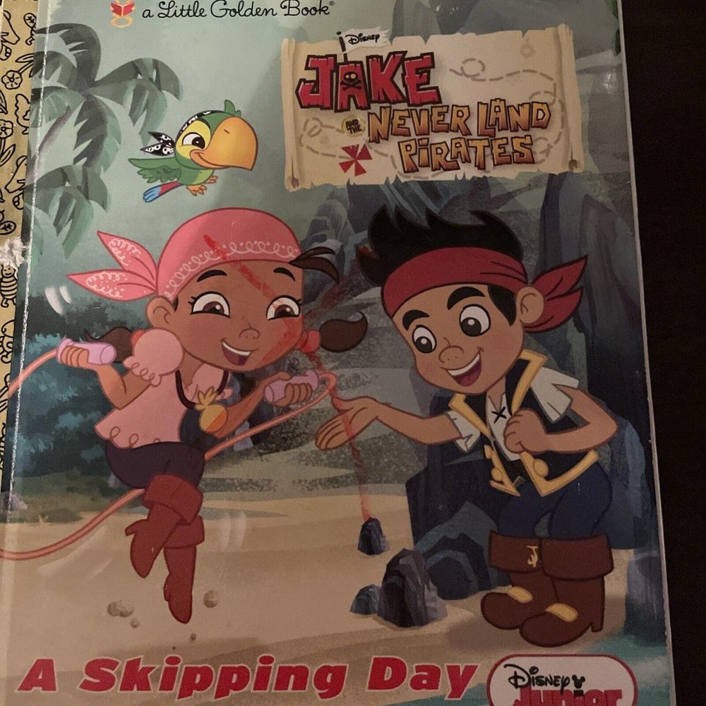 7 Golden Book Lot. Pre-owned Condition. Older titles. - Picture 7 of 10